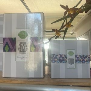 scentsy warmers and sample mailers